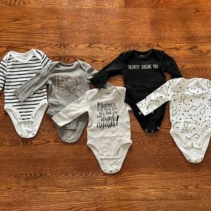 Custom Graphic T Onesie Set Unisex Black White Grey 0-6 months long sleeve